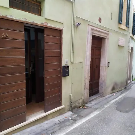 Easy - Up Town Lejlighed Spoleto